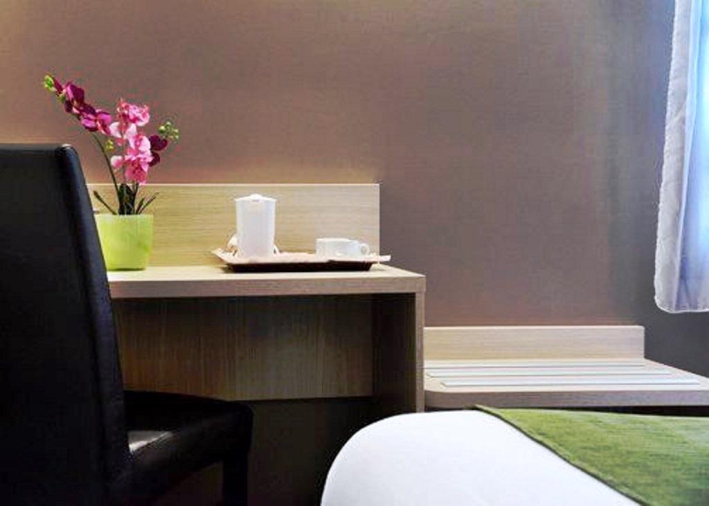 B&B Hotel Marne-La-Vallee Chelles Chelles  Dış mekan fotoğraf