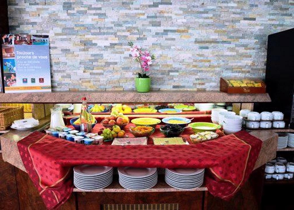 B&B Hotel Marne-La-Vallee Chelles Chelles  Dış mekan fotoğraf