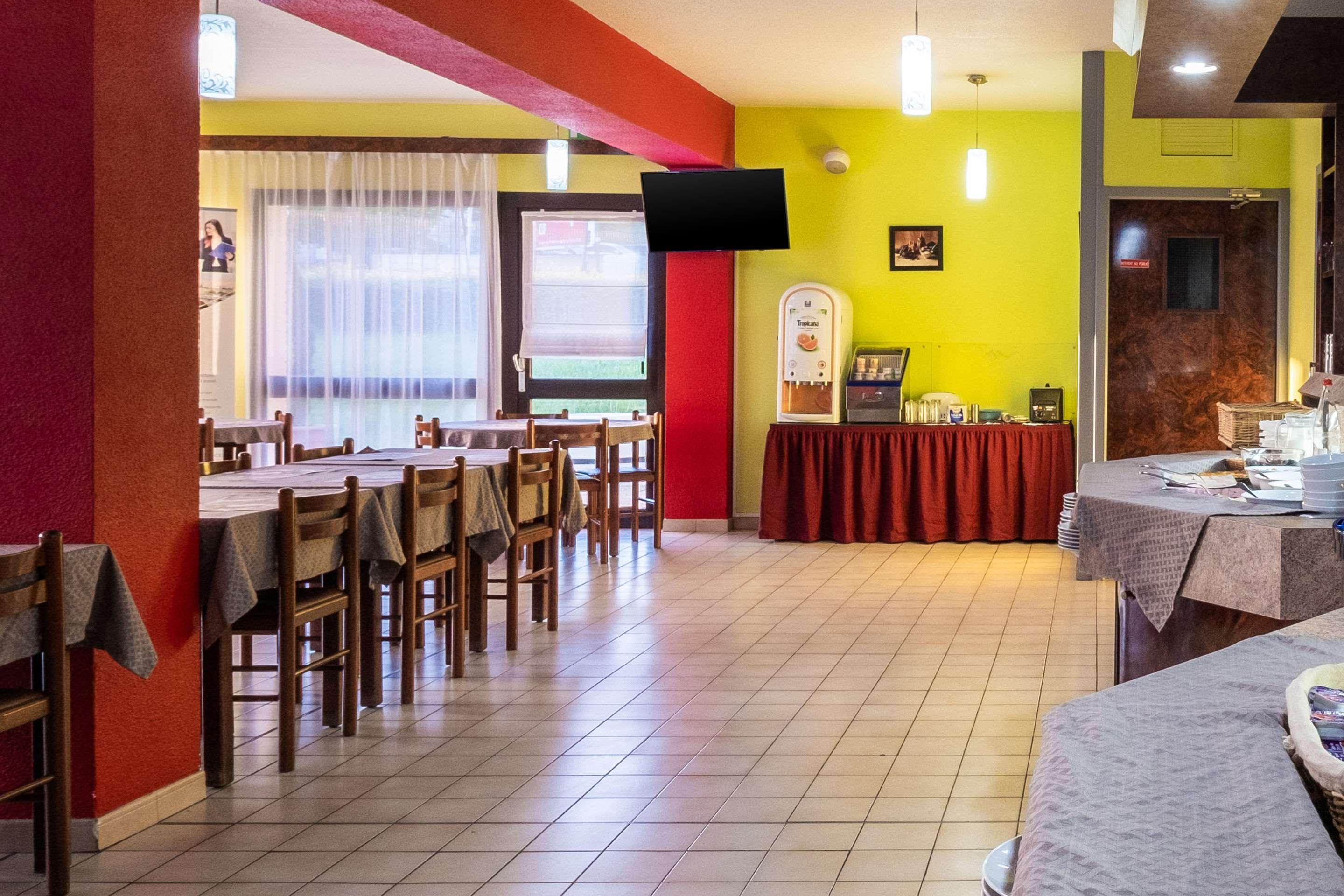 B&B Hotel Marne-La-Vallee Chelles Chelles  Dış mekan fotoğraf