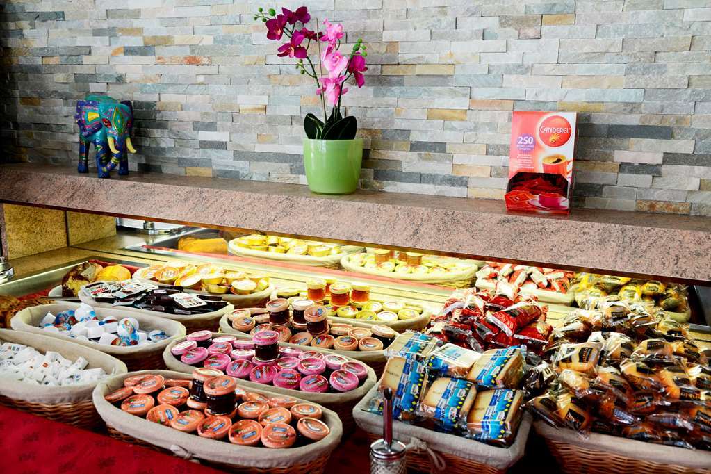 B&B Hotel Marne-La-Vallee Chelles Chelles  Restoran fotoğraf